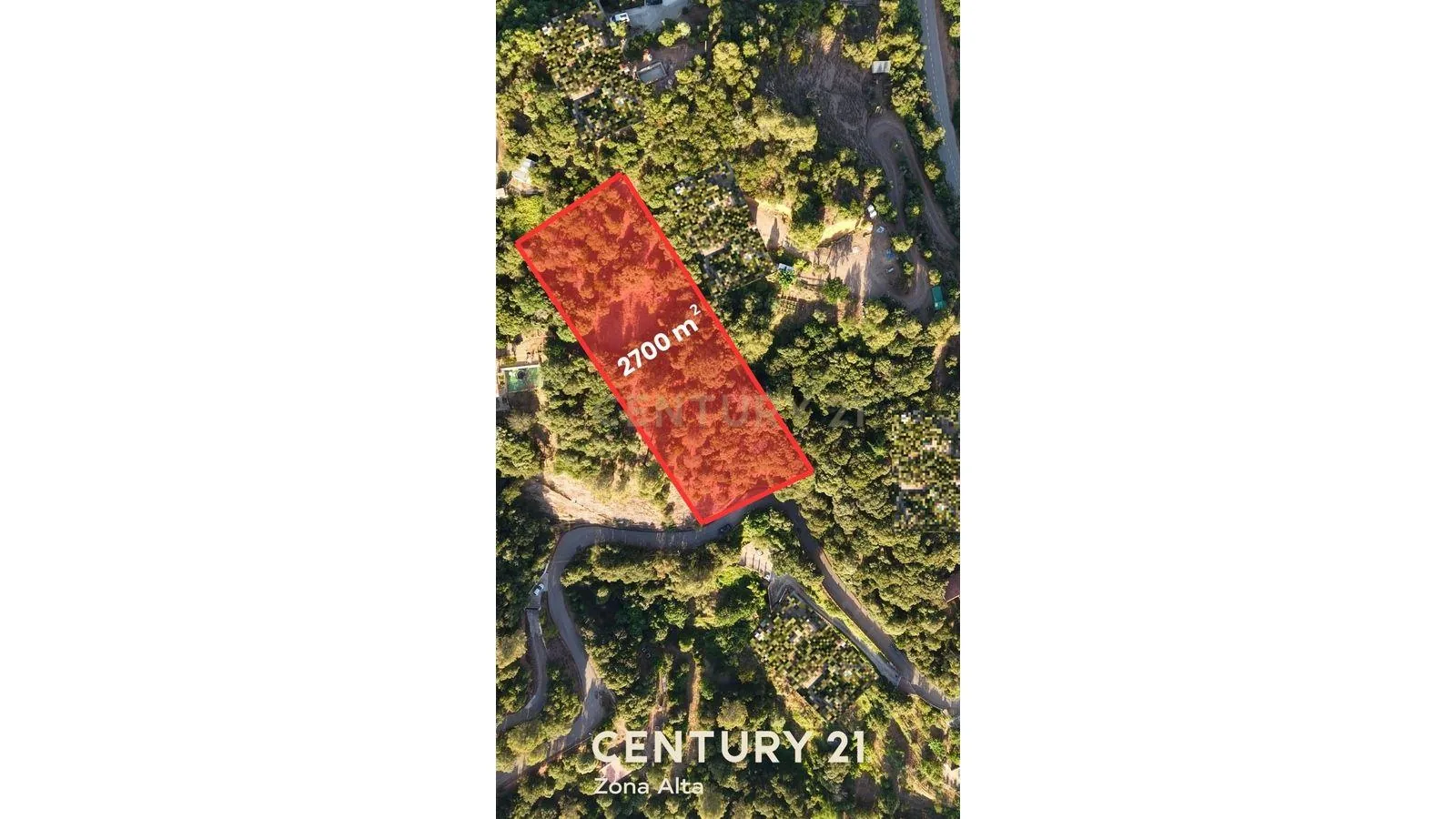 Construye la casa de sus sueños frente a Montserrat | Parcela de 2.700 m²