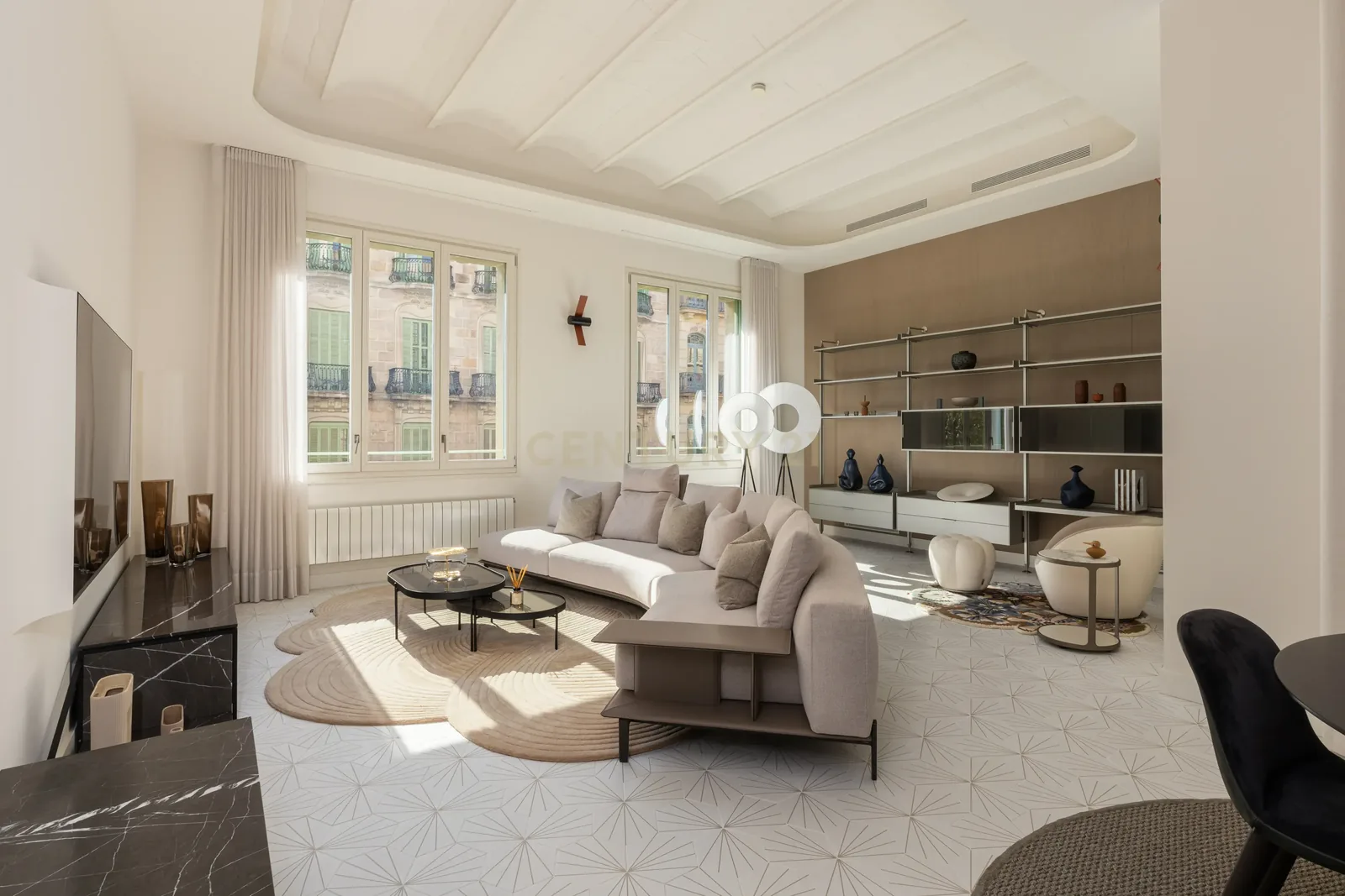 Luxury Apartment for Sale in Barcelona — 207 m², 2 beds