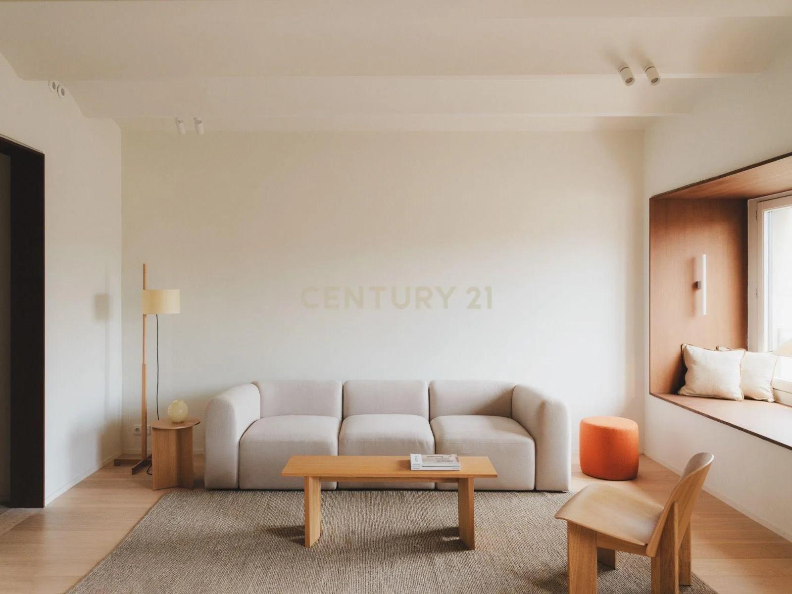 Luxury Apartment for Sale in Barcelona — 140 m², 3 beds