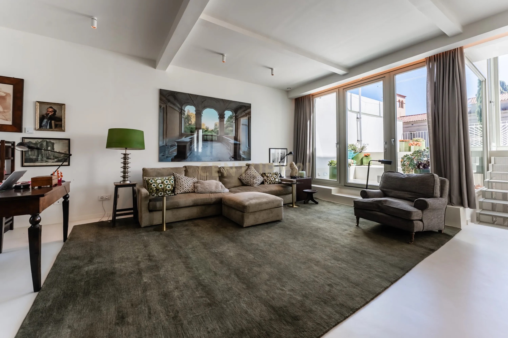 Elegancia y exclusividad con terrazas — junto a Teknon